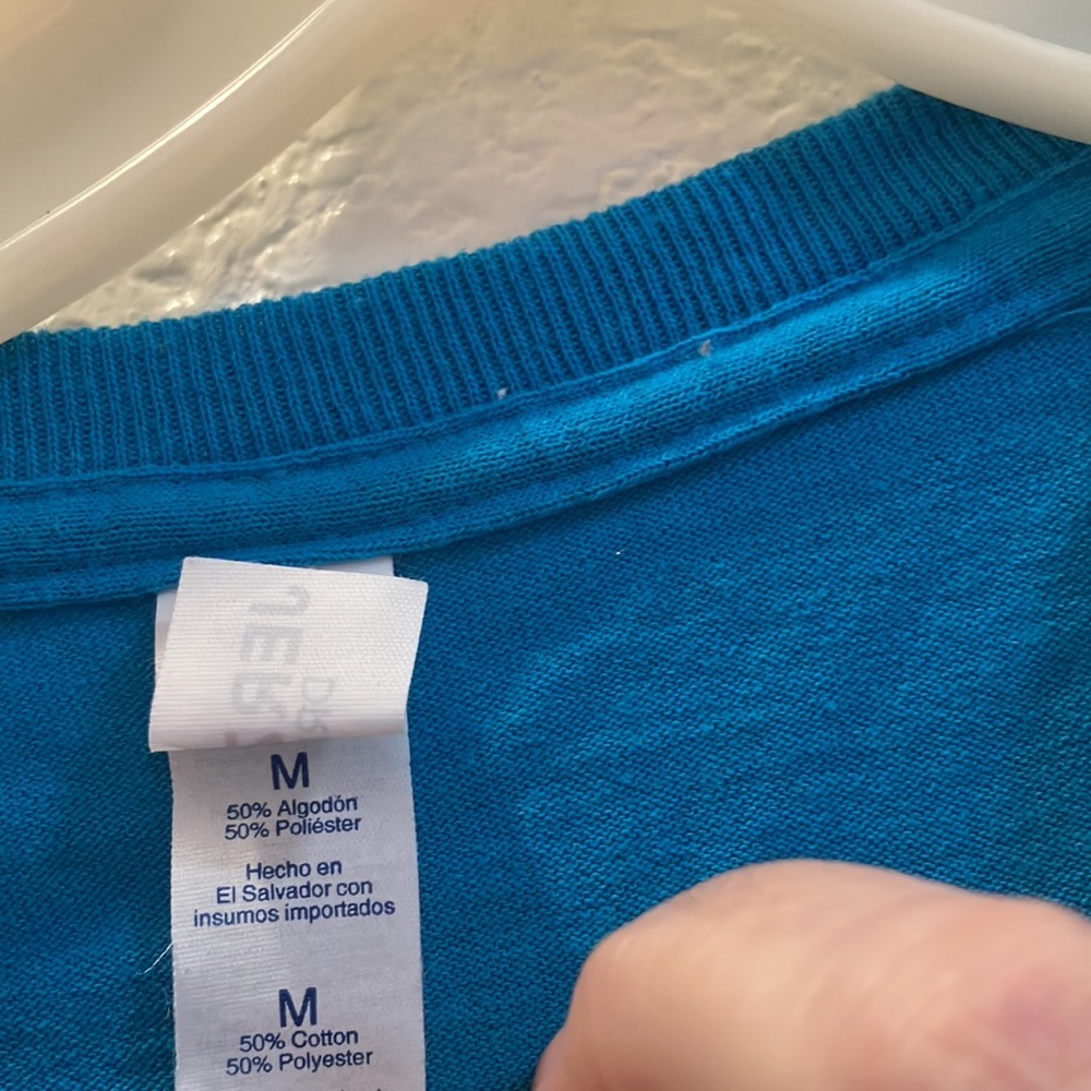 Classic jerzees tee medium - Picture 2 of 3